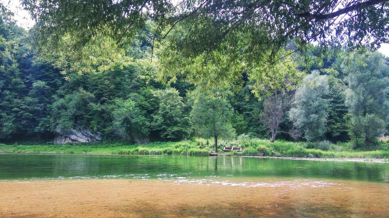 Smaragd River Near Rastoke & Plitvice Lakes Slunj Exteriör bild